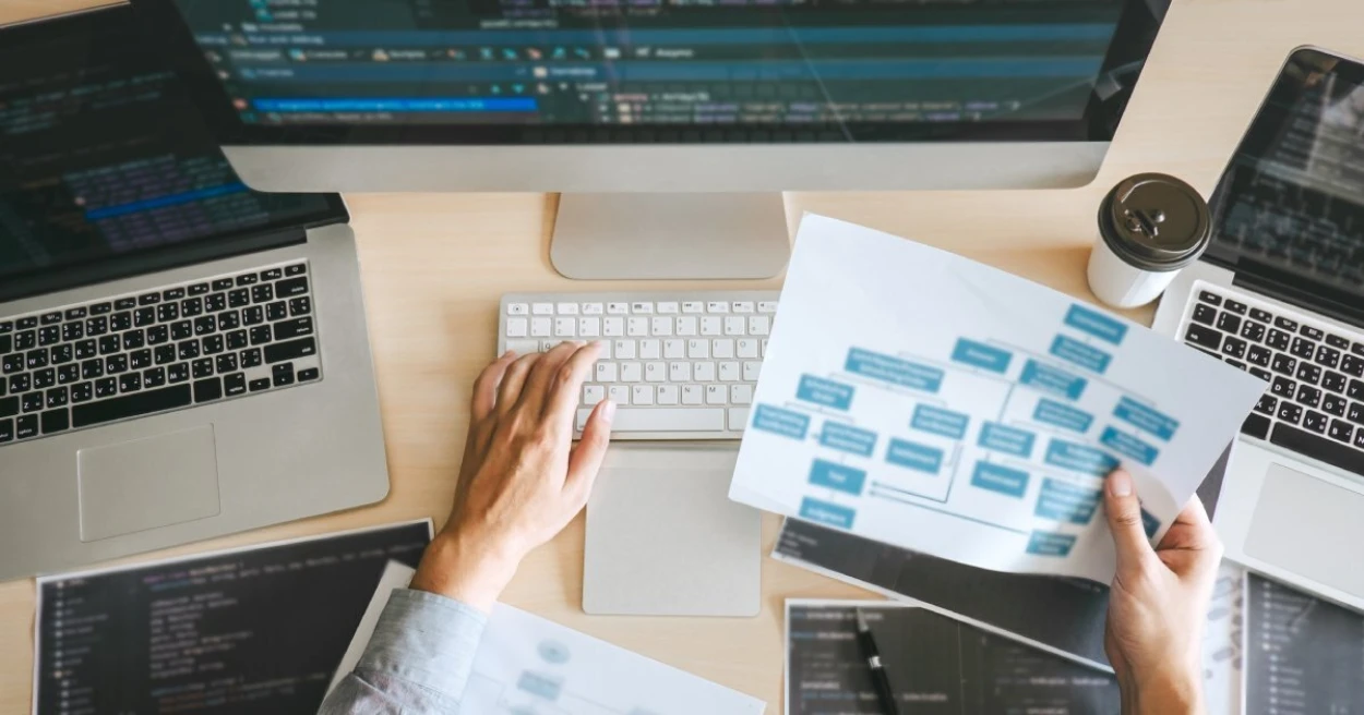 Redirecciones: Dirige el tráfico web de forma segura y efectiva